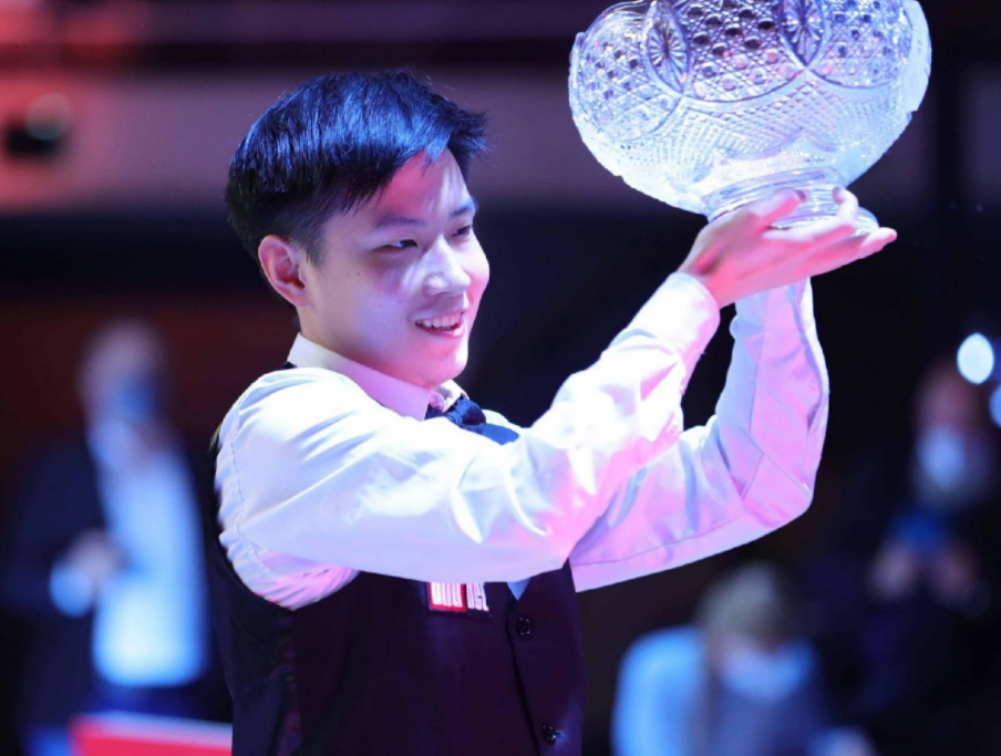 在AI的辅 在AI的辅